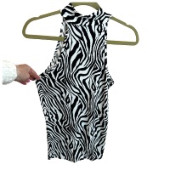 CLICHE WOMENS HALTER TOP ZEBRA PRINT BLACK AND WHITE SZ M - Picture 3 of 6